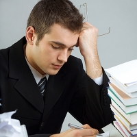 NADGODZINY, STRES I NEGATYWNE KONSEKWENCJE DLA SAMOPOCZUCIA