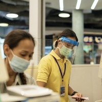 WITAJCIE W BIURZE PRACODAWCY STAWIAJĄ NA MODEL HYBRYDOWY