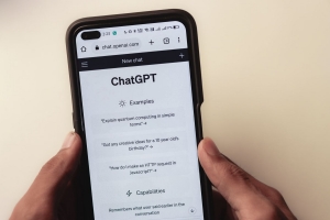 Szukasz pracy za granicą? Skorzystaj z pomocy ChatGPT