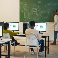 Najbardziej pożądane zawody w Polsce - w jakich branżach jest gwarancja pracy? 