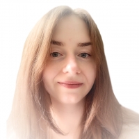 Skrócona praca w piątki i zwrot kosztów psychologa. Jakie bonusy oferują firmy IT osobom poszukującym pracy? Szczera rozmowa z Liudmilą Glasunovą, Co-Chief HR Officer SOFTSWISS